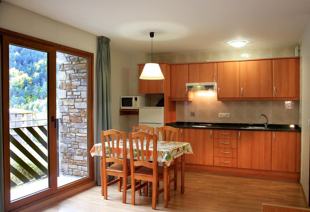 Apartamentos Sant Roma Arinsal Quarto foto